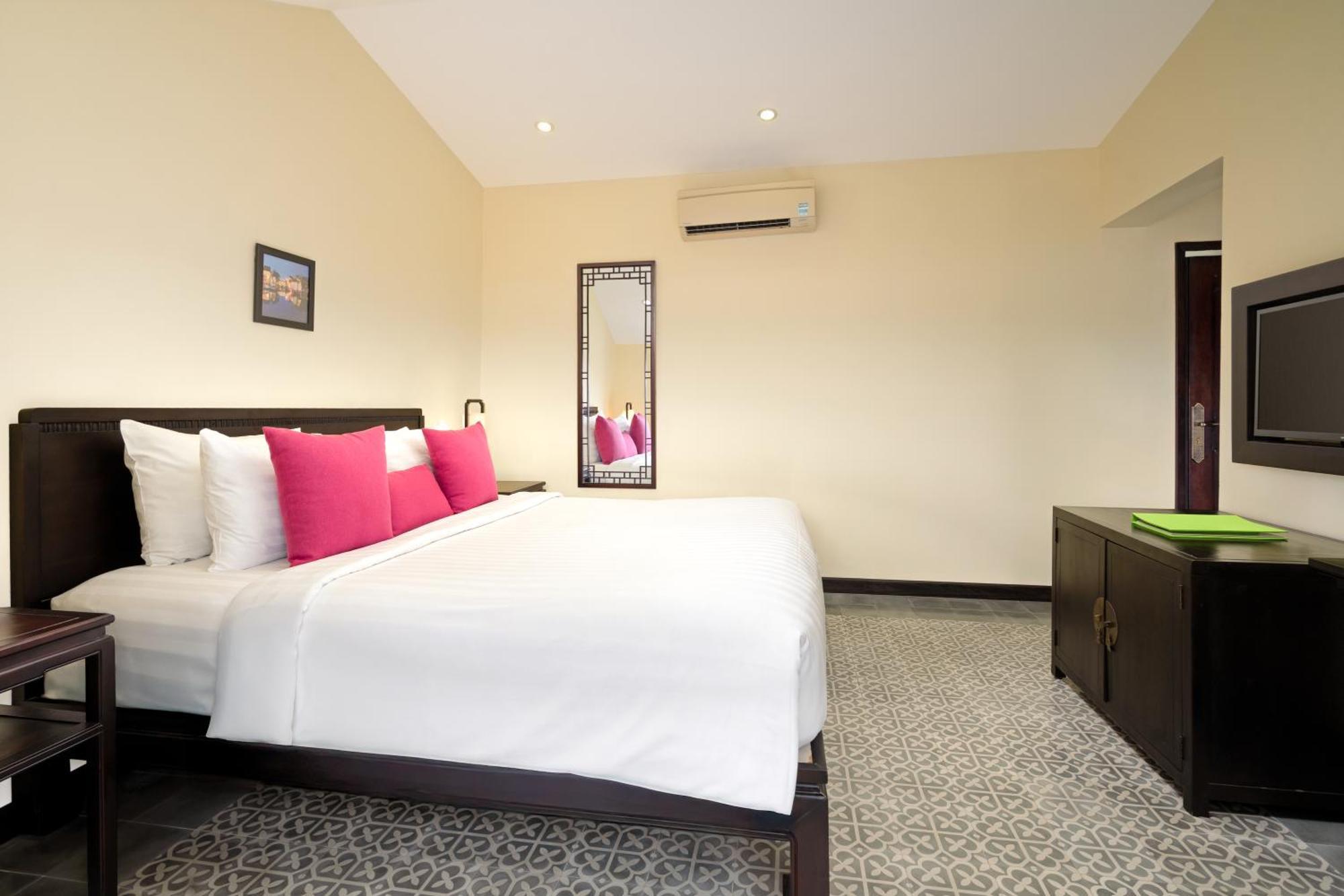 Wyndham Garden Hoi An Cua Dai Beach Exterior photo
